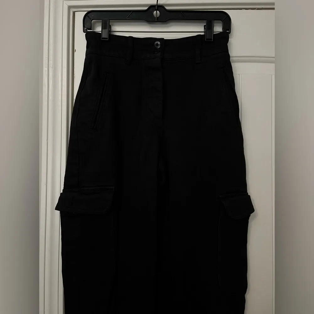 Aritzia Wilfred Free Modern Cargo Pants Black - Image 7
