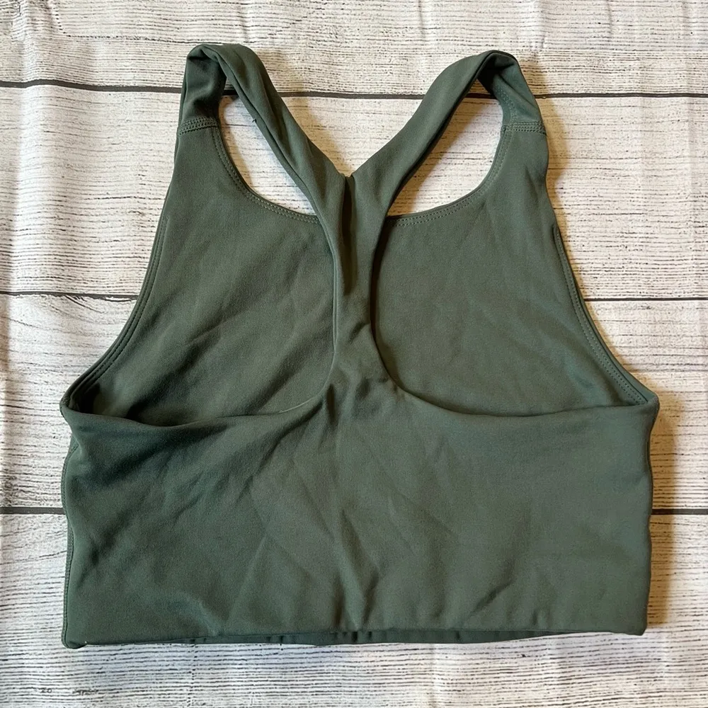 Girlfriend Collective Halter Racerback Sports Bra Green Size Small - Image 4