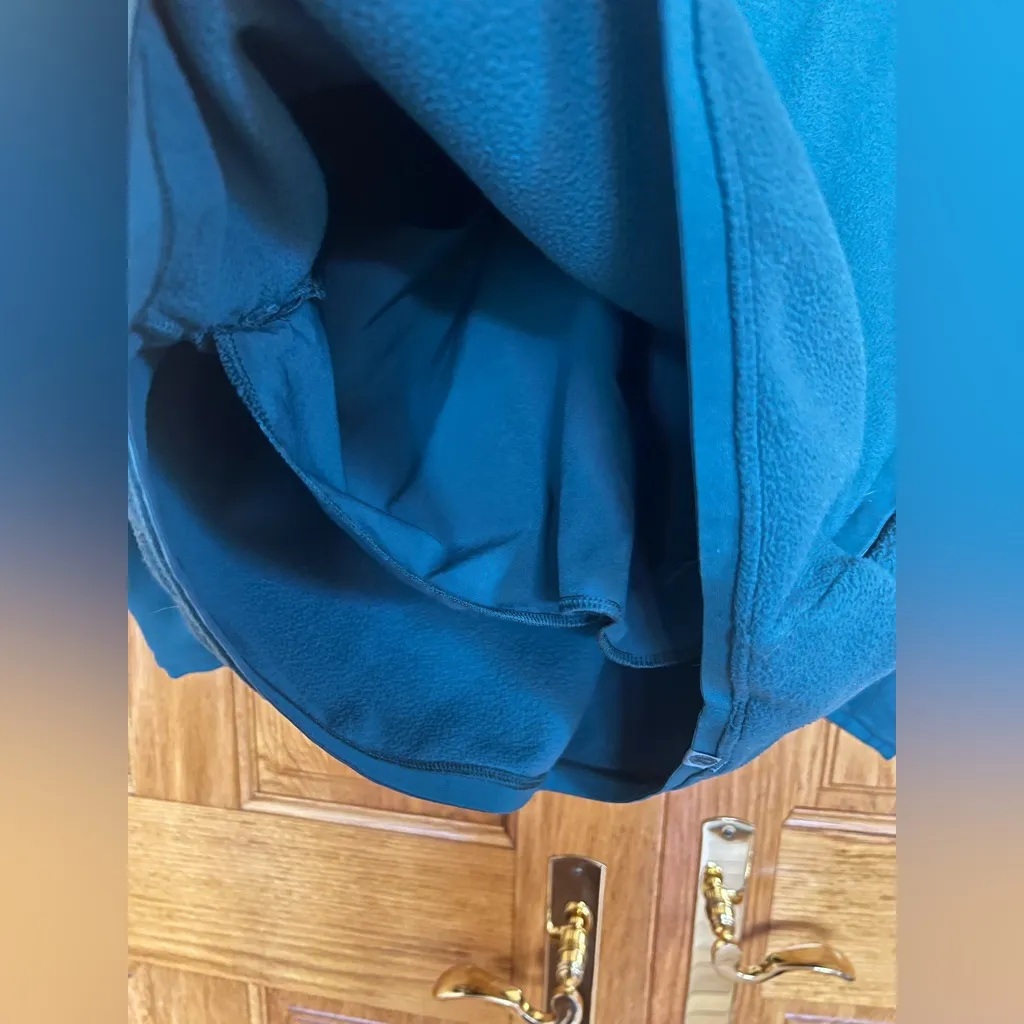 Lululemon  - Quarter-Zip - Image 4