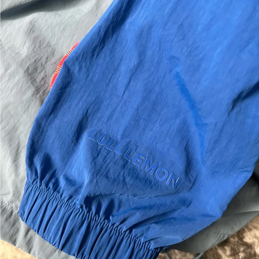 Lululemon Evergreen Anorak - Image 8