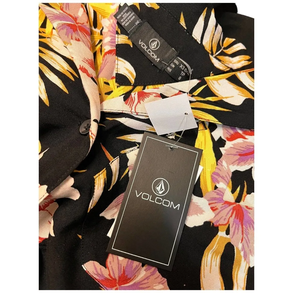 New Volcom Gen Wow Womens Cropped Tropical Floral Shirt Black XS - Image 8