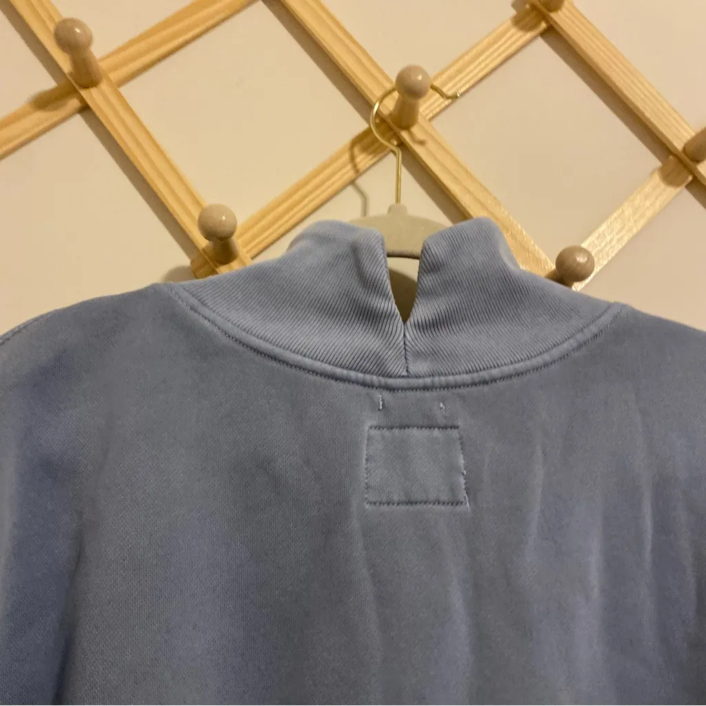 Abercrombie and Fitch Soft Max Essentials Pullover size Medium - Image 7