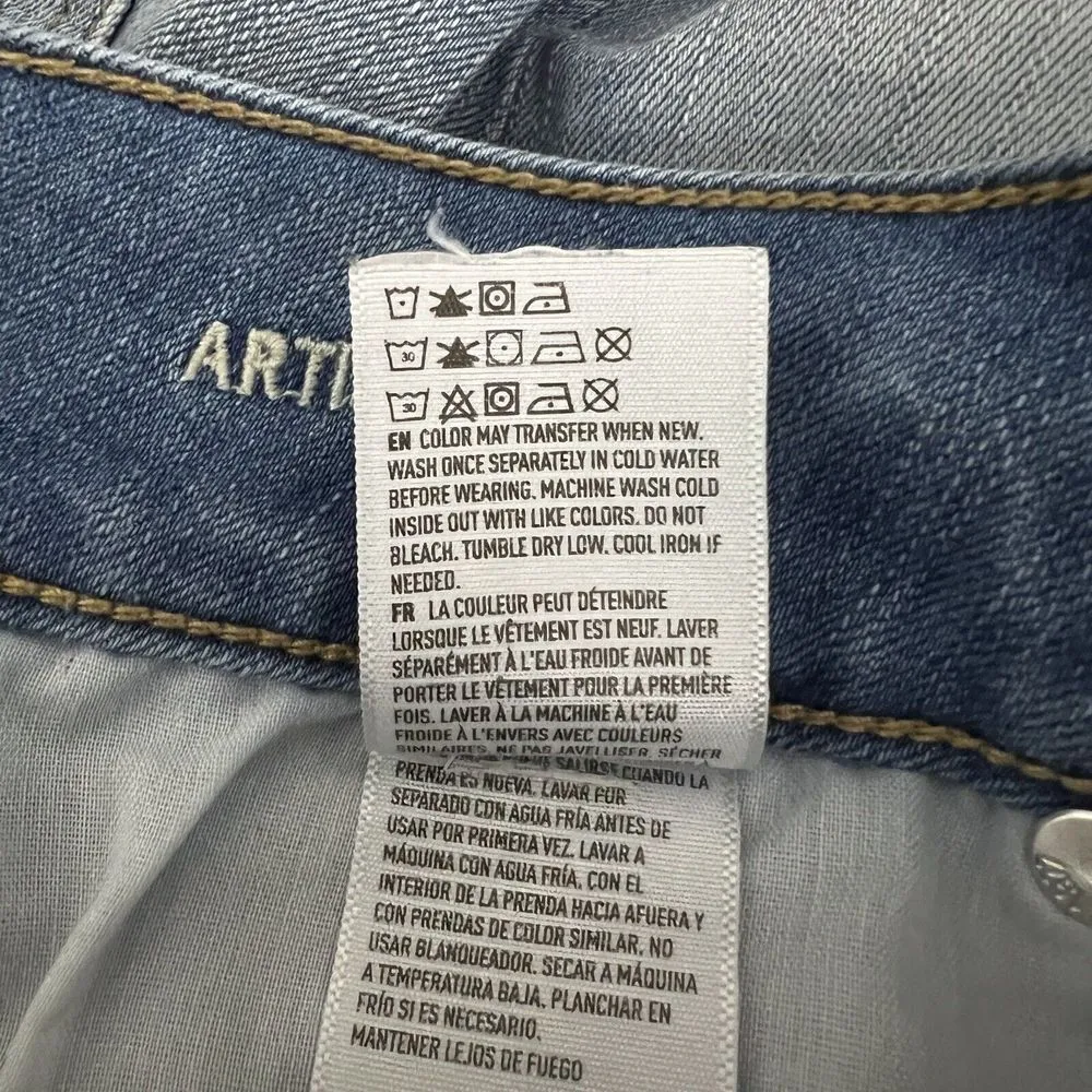 American Eagle Jeans Womens 4 Blue Light Wash Artist Crop Fading Whiskering - Image 8