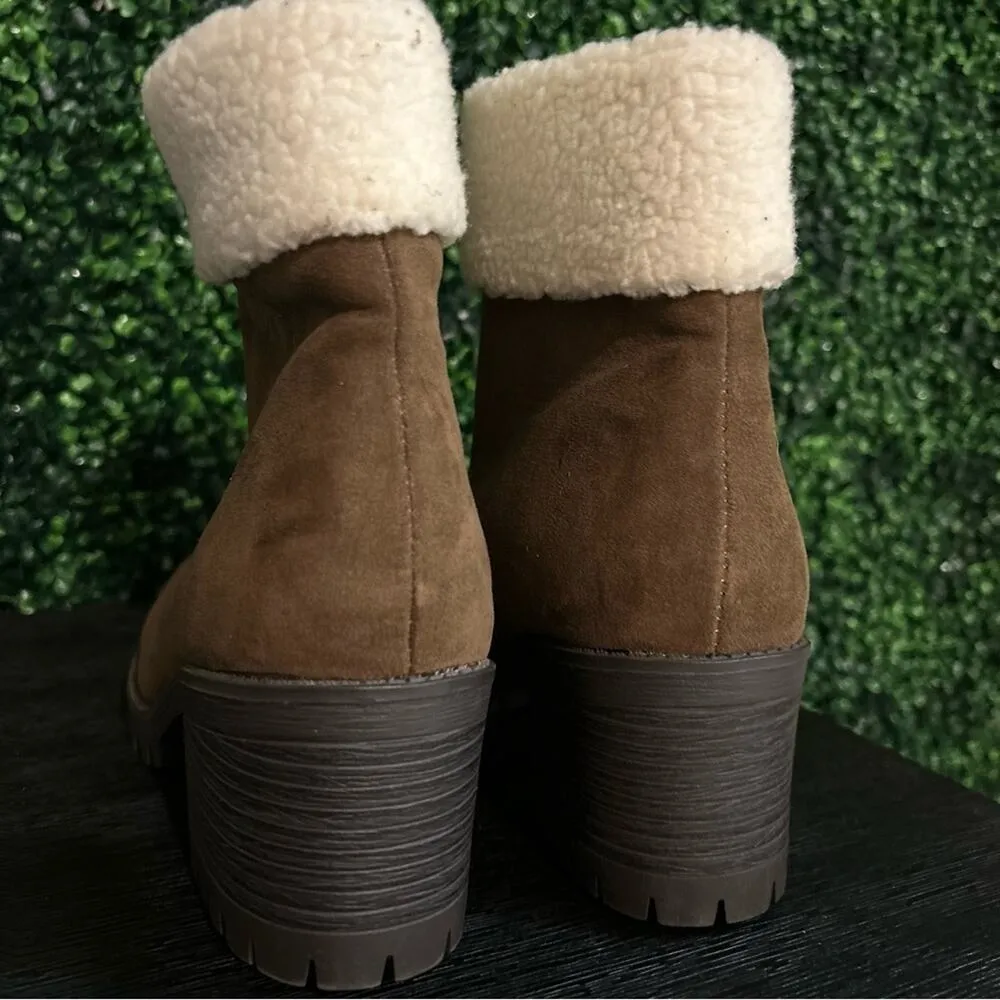 Bella Vita Sherpa Cable Lug Faux Suede Fleece Lined Ankle Bootie 7 NEW - Image 5