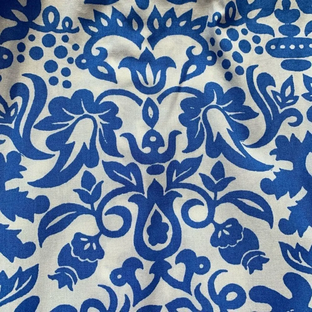 Talbots Shirt  White Blue Floral Damask Folk Art Sleeveless Collared Button Up - Image 8