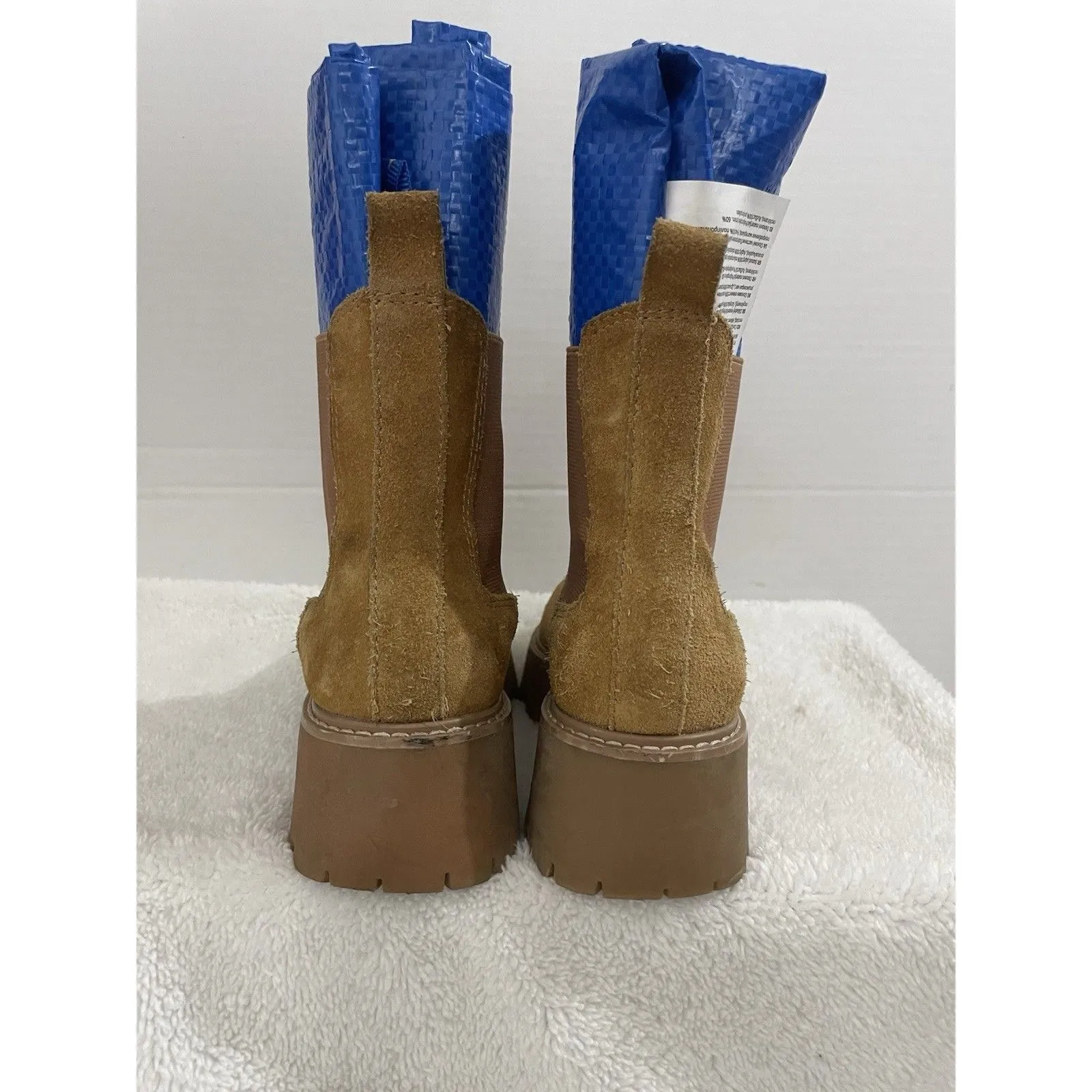 DOLCE VITA Womens Ankle Bootie Shoes Size 6 medium Camel Suede Chelsea Brown - Image 2