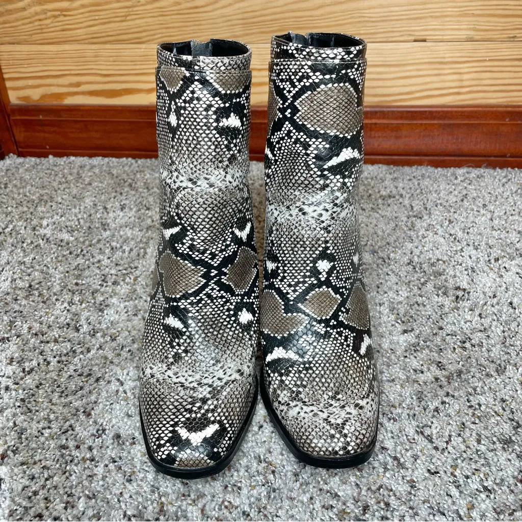 Miss Lola Henley Snakeskin Block Heel Square Toe Booties Boots 7 Black Grey - Image 3