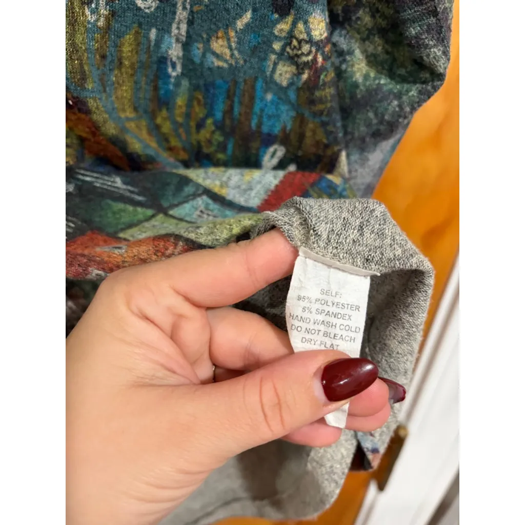 Inoah Artist Print Tunic Top Sz S Made in USA Boho Artsy Graphic Travel Scene Gray - Image 3