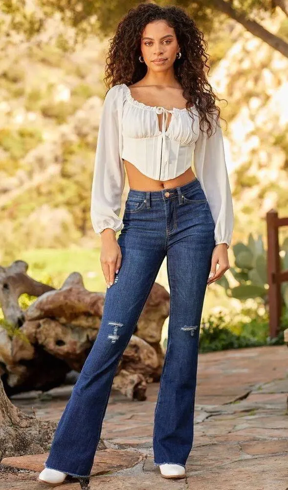 ✨YMI WOMEN'S HIGH RISE FLARE SZ 7/28 JEANS WITH FRAYED HEM✨ - Image 2