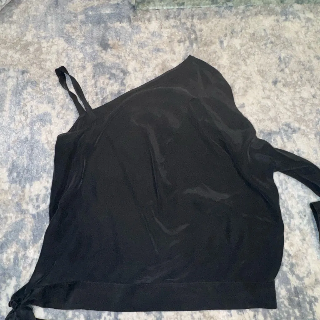 Black 100% silk top Size M - Image 7