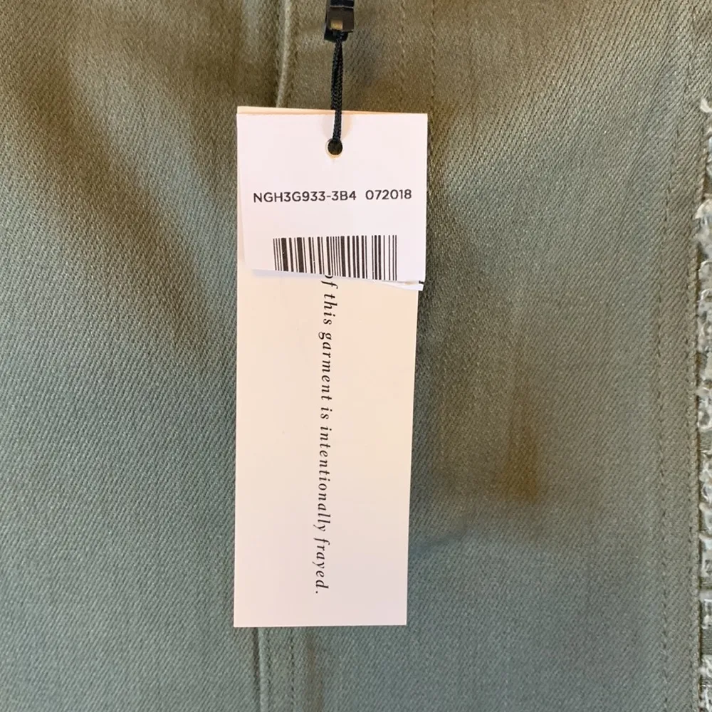 NWT BCBGeneration Army Green Skirt Size 27 - Image 4