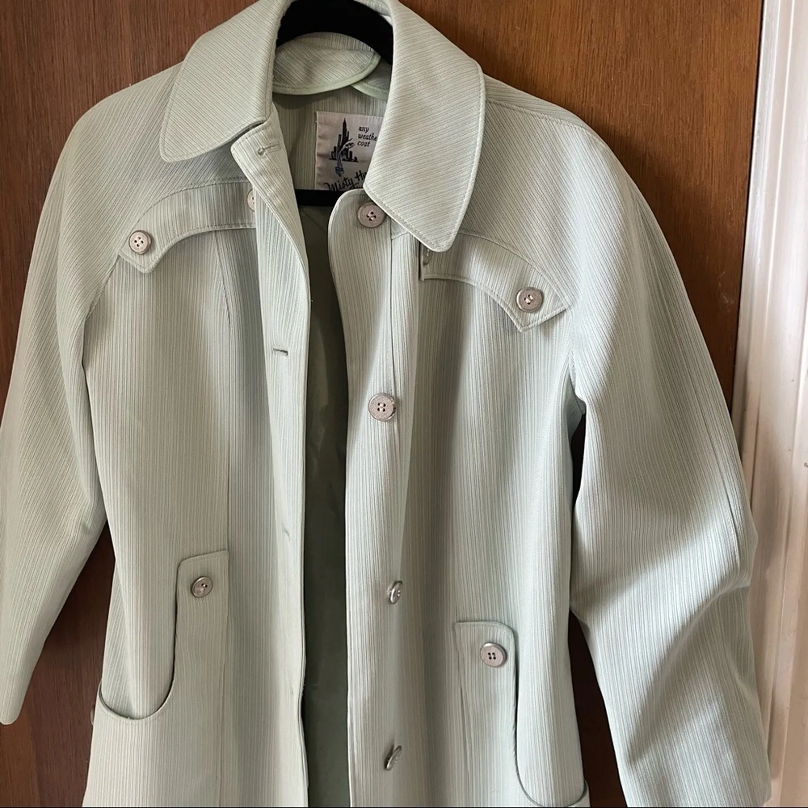 1960s mod mint raincoat green Size 8 - Image 2