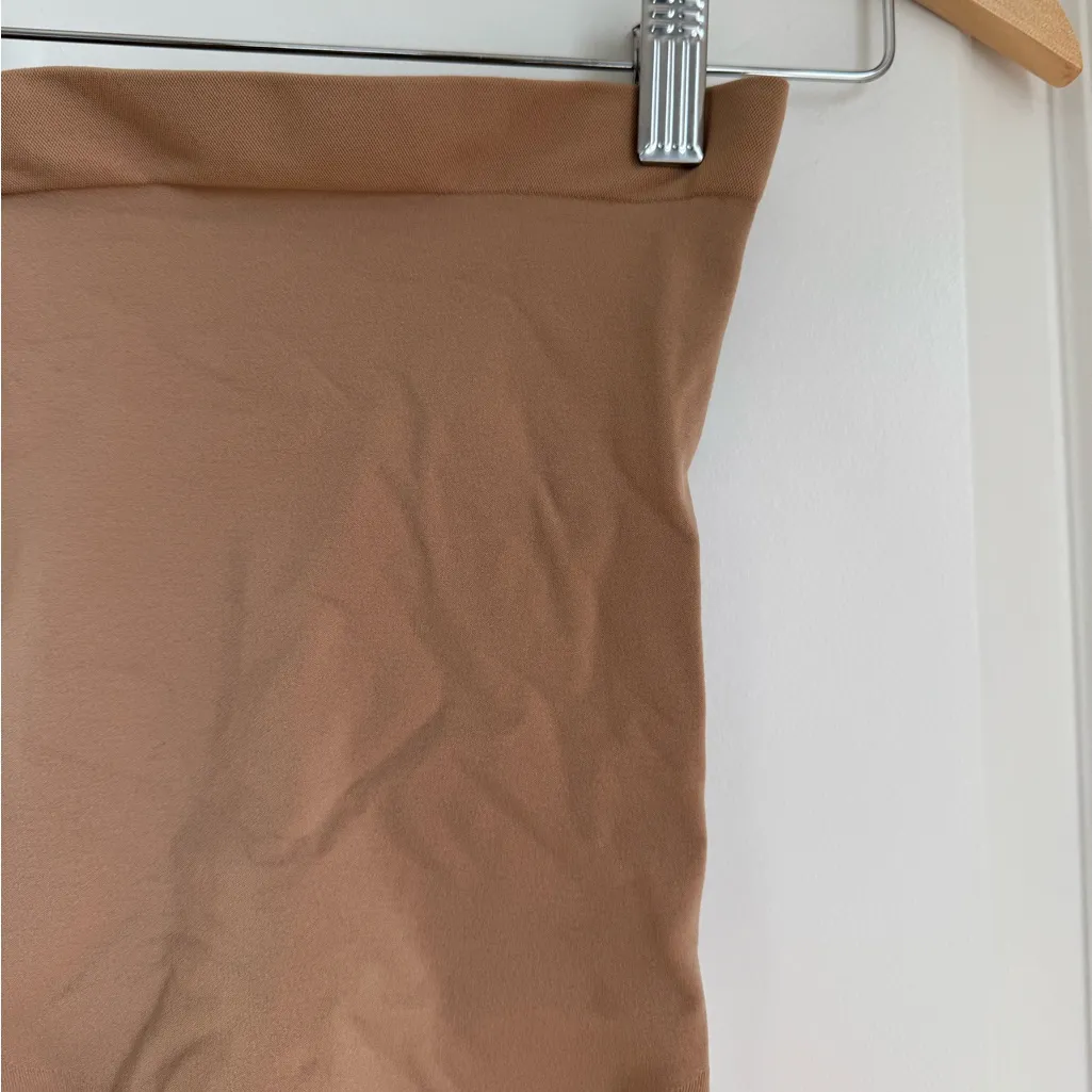 New Skims Sculpting Mid Thigh Large - Image 2