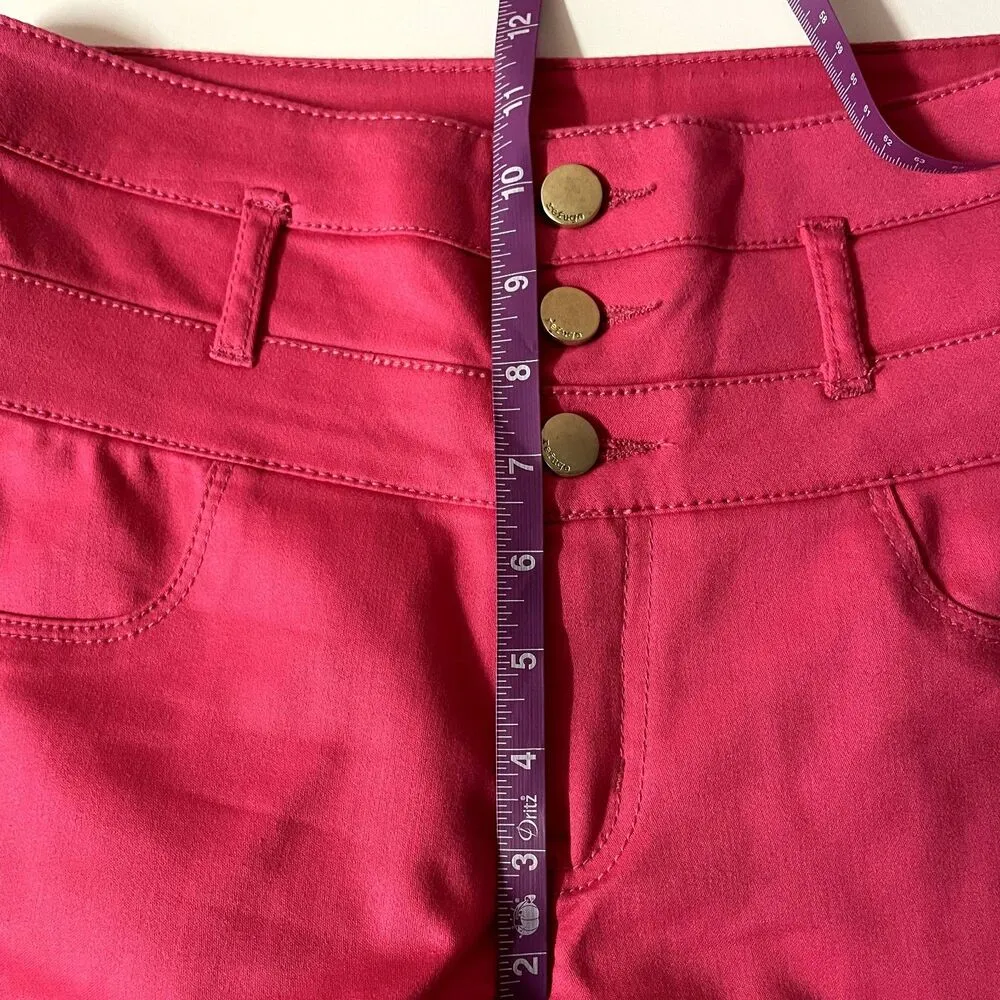 Charlotte Russe Refuge Pink 3-Buttoned High Waisted Skinny Jeans Size 6 EUC - Image 8