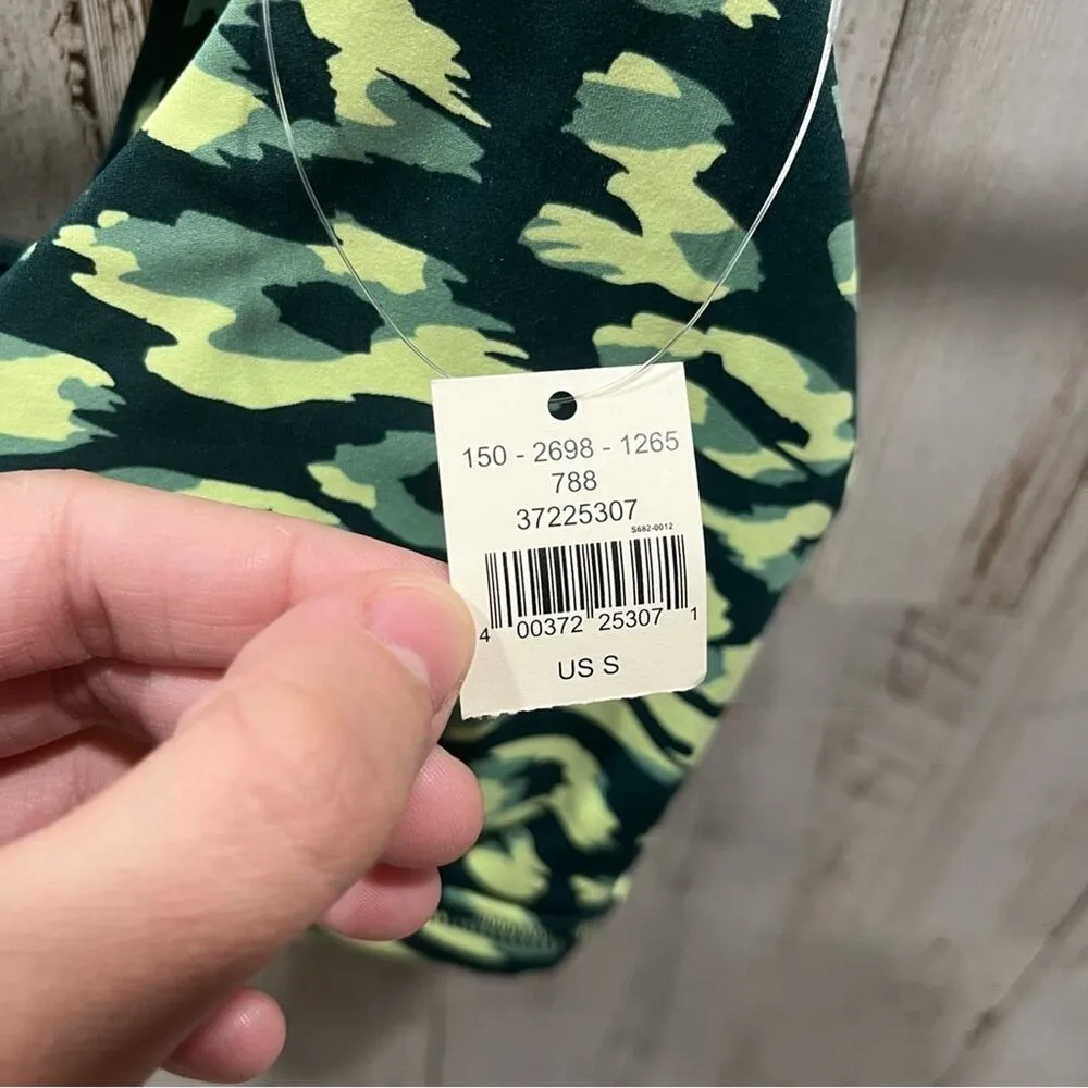 NWT Aerie Offline Goals Plunge Sports Bra Deep Forest Green Animal Print - Image 4