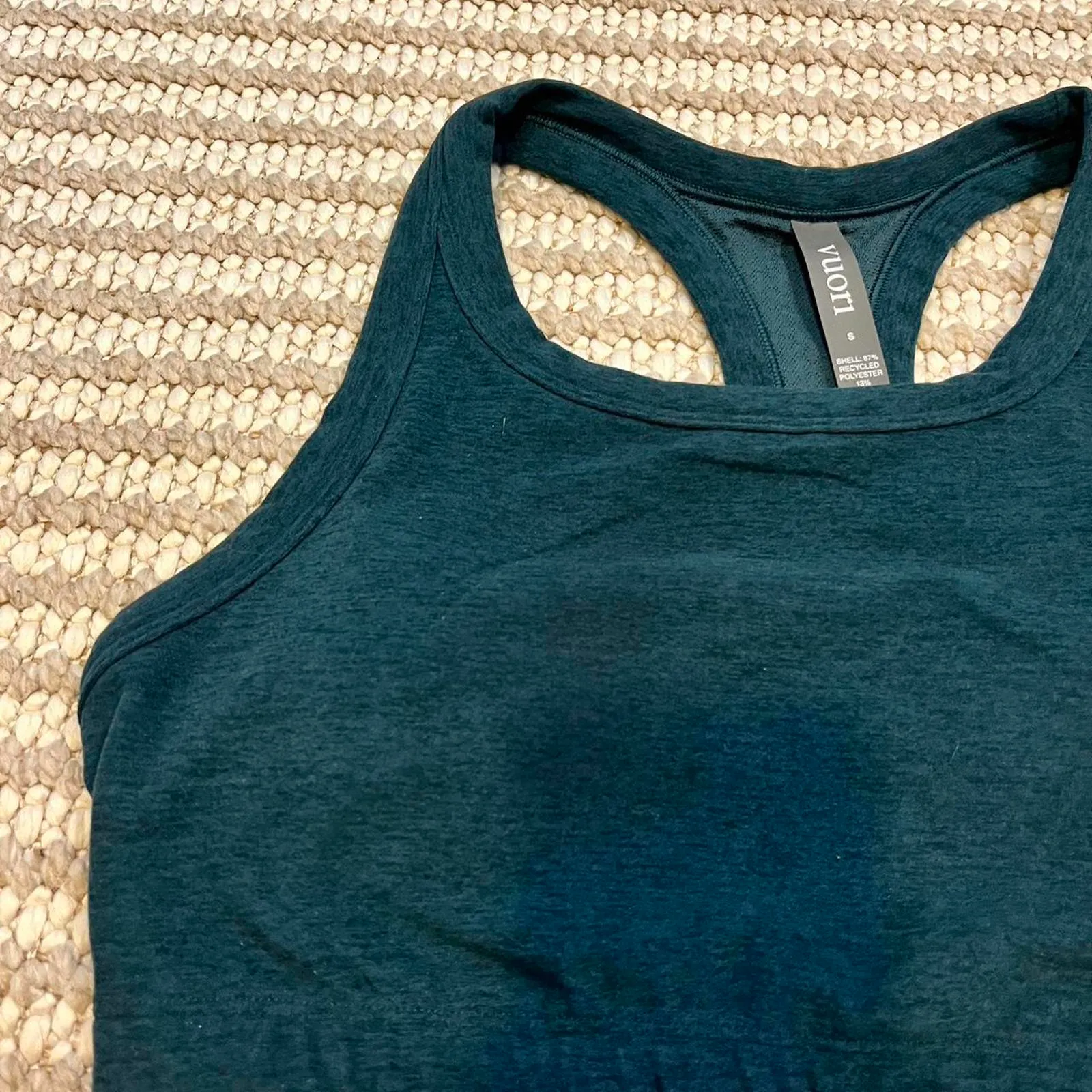 Vuori Elevation Racer Bra in Moss Heather - Image 5