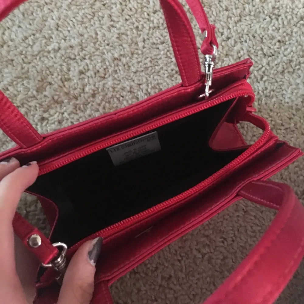 Red mini purse never used - Image 3