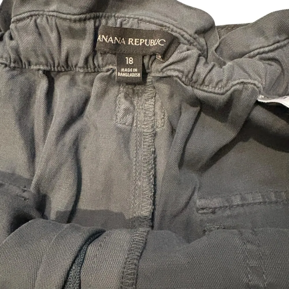 NWT, Banana Republic Paperbag Tie Waist Pants Linen Cotton Blend Orca, Sz 18R - Image 10