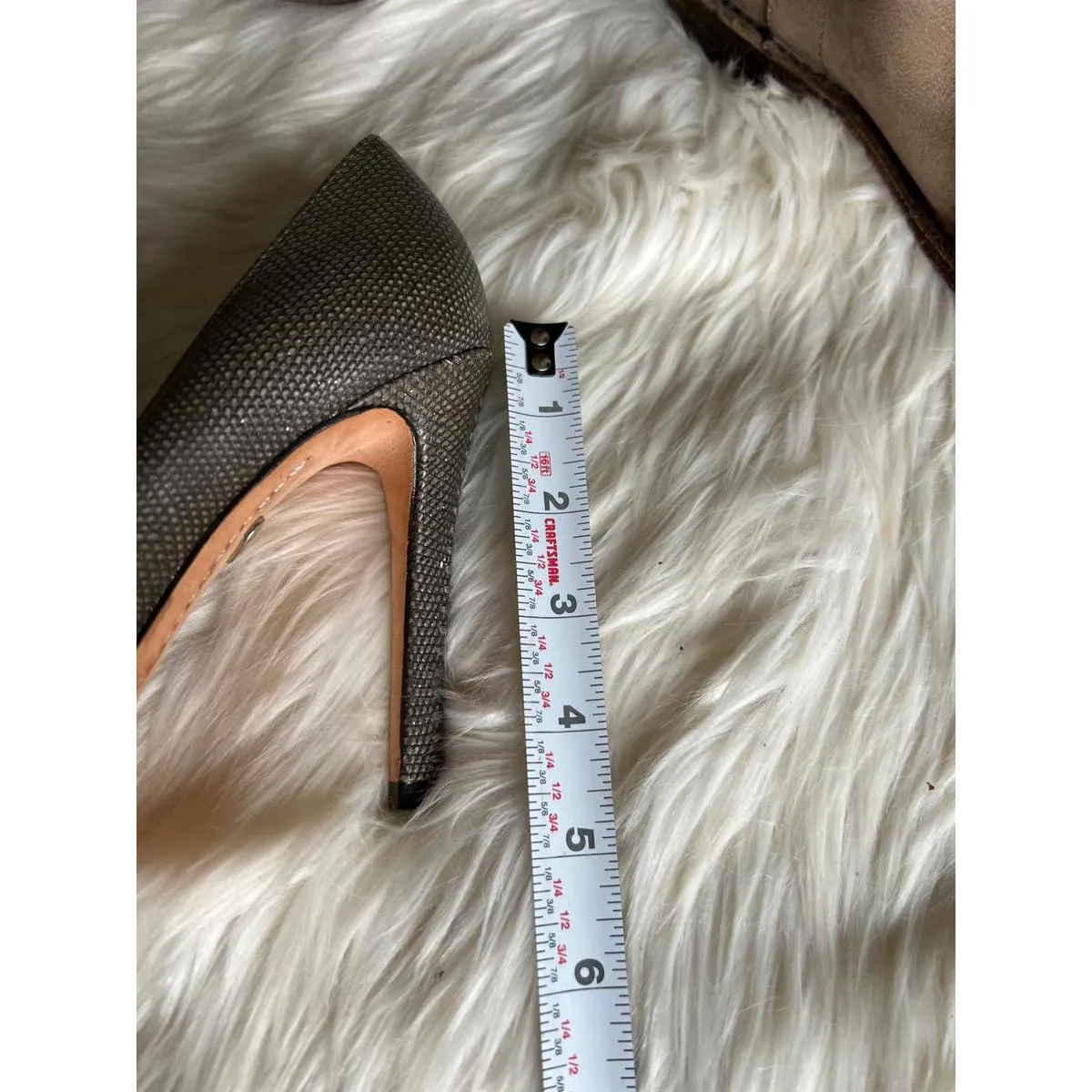 Alice + Olivia Taupe Textured Pointed Toe Heels Size 7.5 - Image 5