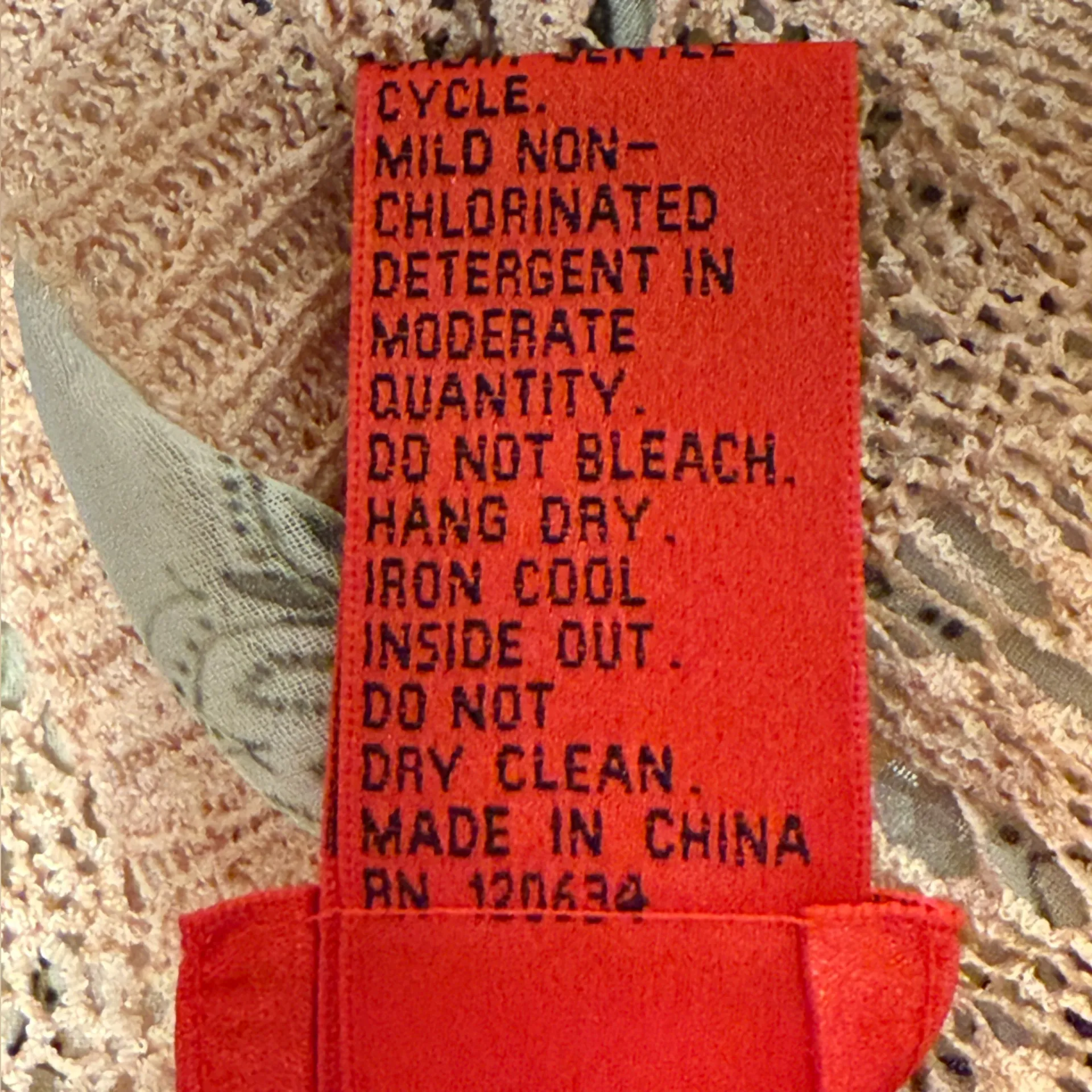 V Christina Crochet Knit Scalloped Hem Sweater Peach Orange‎ Size XL Orange - Image 9