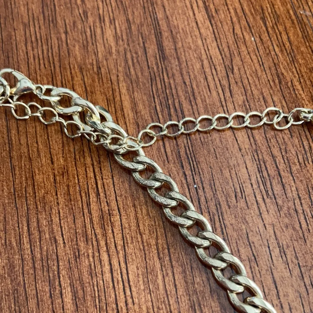 NEW J. Crew Gold Floral Statement Short Chain Necklace Yellow Daisies NWOT - Image 6