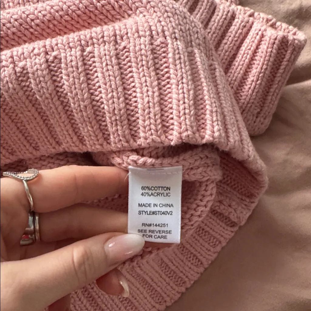 Sincerely Jules Pink Crew Neck Sweater with White Bow Medium - Image 6