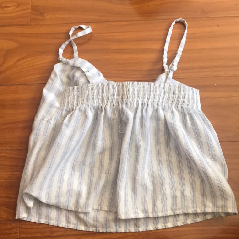 Brandy Melville Striped Linen Tie Top - Image 3