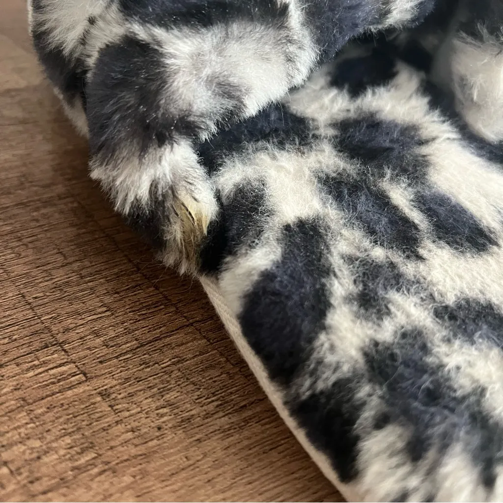 Aerie  Leopard Print Fuzzy Crossover Slides Size 10 - Image 4