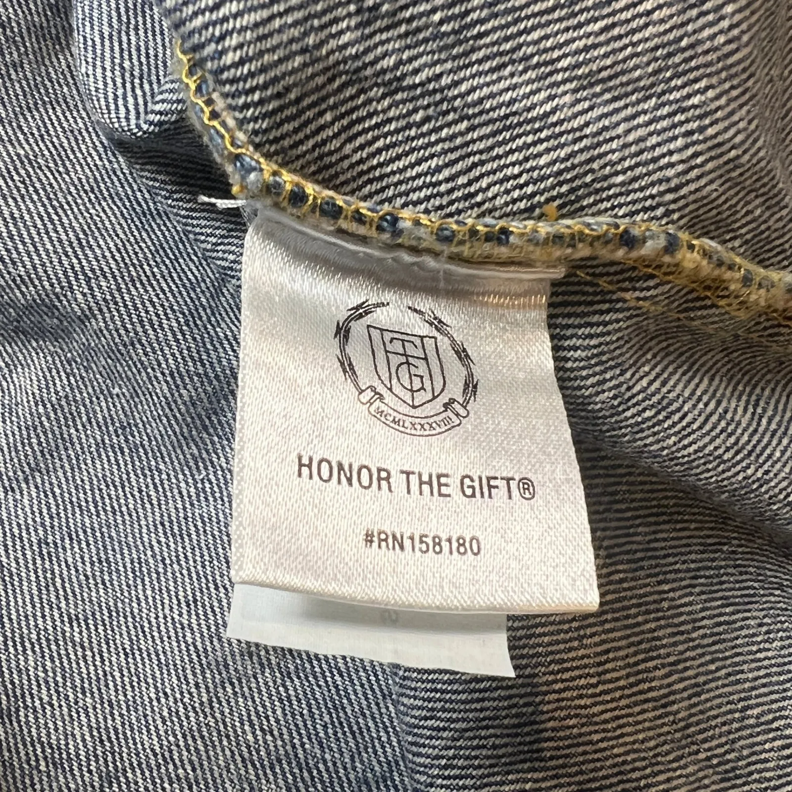 Honor The Gift Women's Medium Light Wash Denim Camp Shirt Jacket Streetwear Blue - Image 10