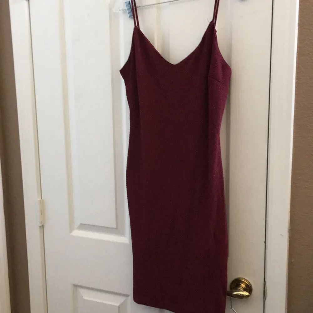 FINAL MARKDOWN JUNIORS’ Haute Monde Dress (M) - Image 2