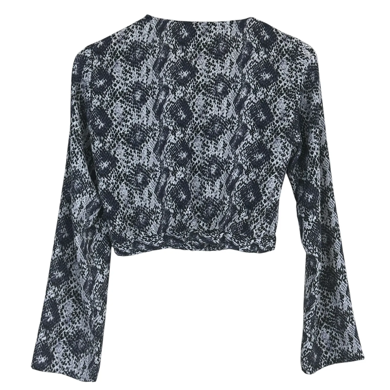 H&M Crop Top Womens 4 Black Gray Snake Print Long Sleeve Y2K Punkcore Grunge - Image 5