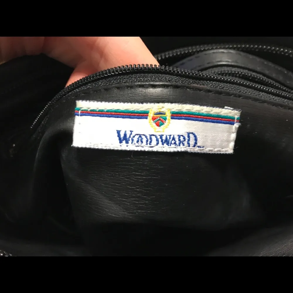 Black Woodward crock embossed Shoulder bag - Image 3