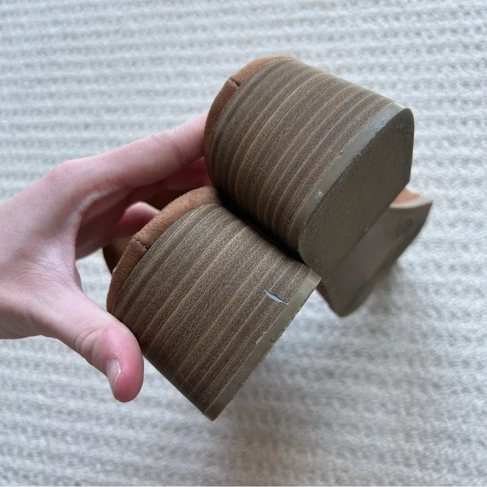 Universal Threads Crista Pointed Toe Studded Mules Size 9.5 - Image 9