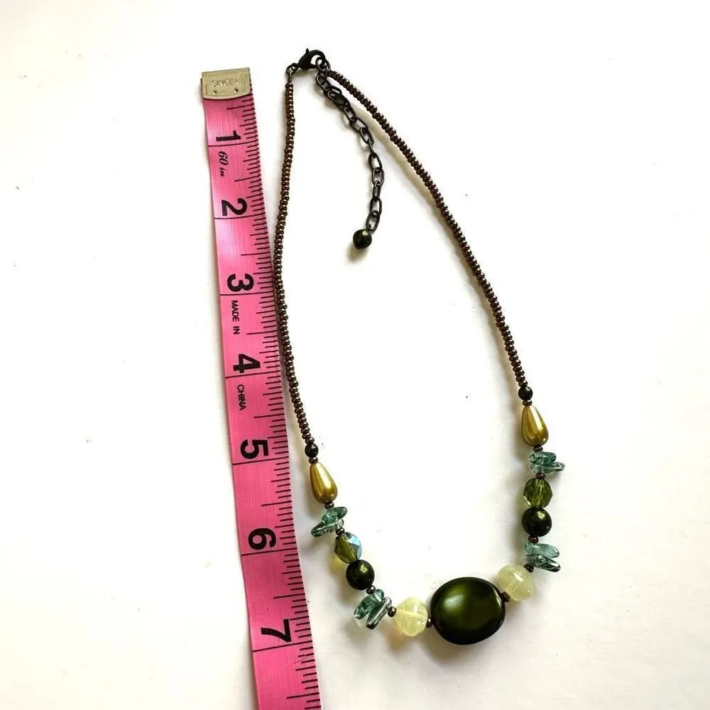 Green and blue beaded necklace - Image 7