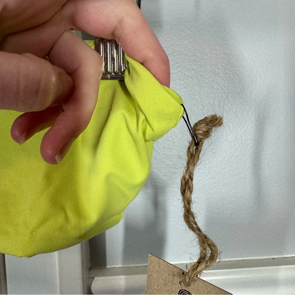 Free People x Toast Swim Apex Top in Daiquiri green size medium nwt - Image 3