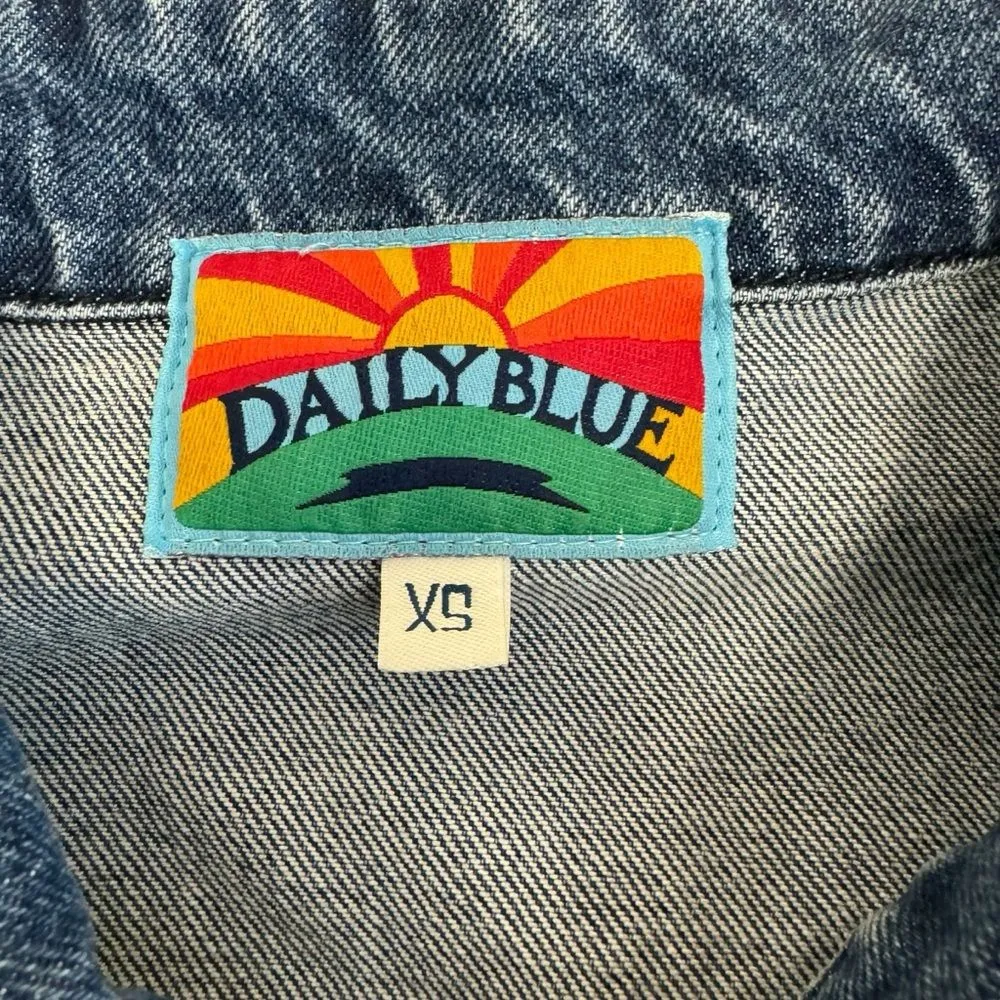 Daily Blue‎ Denim Jean Jacket XS Western Casual Collared Button Up Coat - Image 3