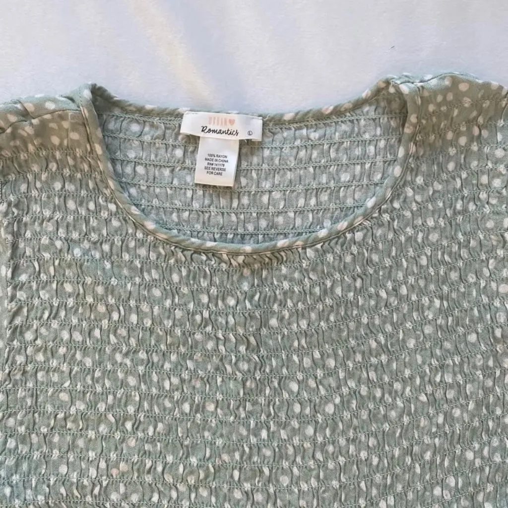 Polka Dot Sage Green smocked long sleeve top blouse Size M - Image 2
