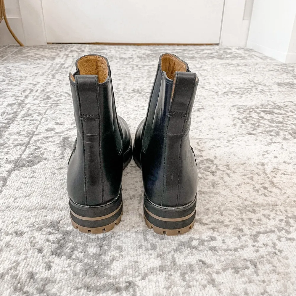 Madewell The Ivy Chelsea Boot Leather - Image 11