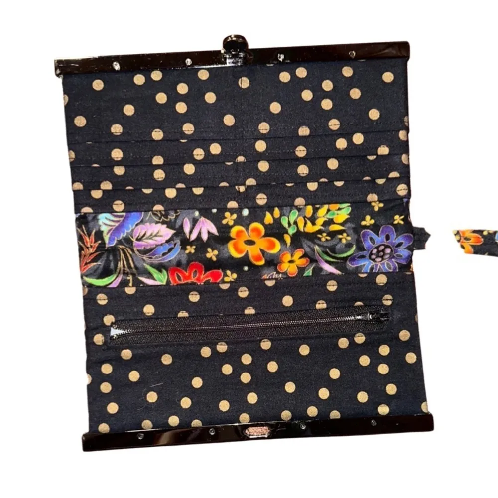 GUC wristlet wallet Clutch Floral Fabric Wallet In Metal Frame flower style Black - Image 4