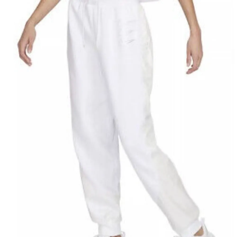 Nike Oversized Women’s  Jogger Pants Small - Image 12