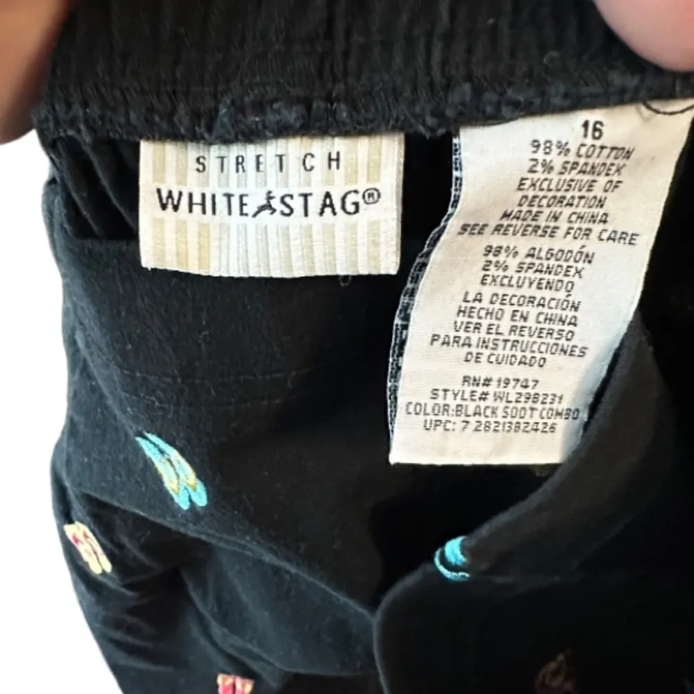 White Stag Black Capri Pants with‎ Flip Flops - Image 3