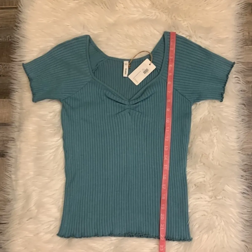 Wishlist NWT ruched ribbed sweetheart knit top dusty aqua junior large - Image 4