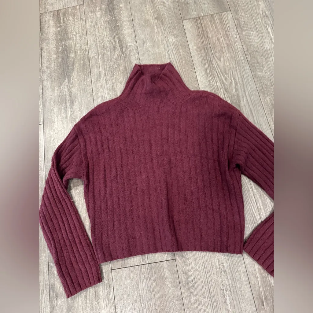Elegant Plum Cowl Neck Sweater - Image 9