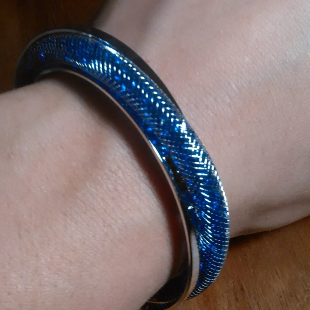 Sparkly Blue Austrian Crystal Infinity Silvertone Cuff Bracelet (7.00 Inch) - Image 10
