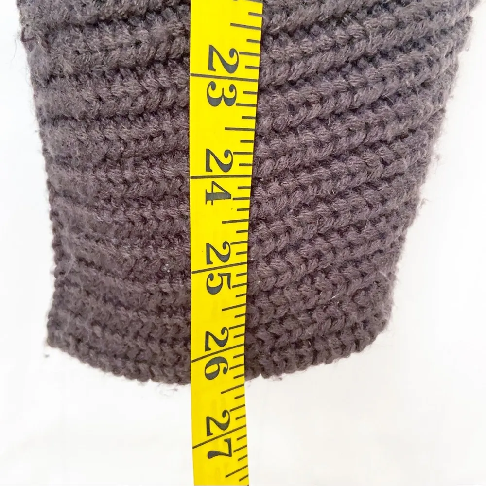 Hinge Waterfall Open Chunky Knit Cropped Sweater - Image 10