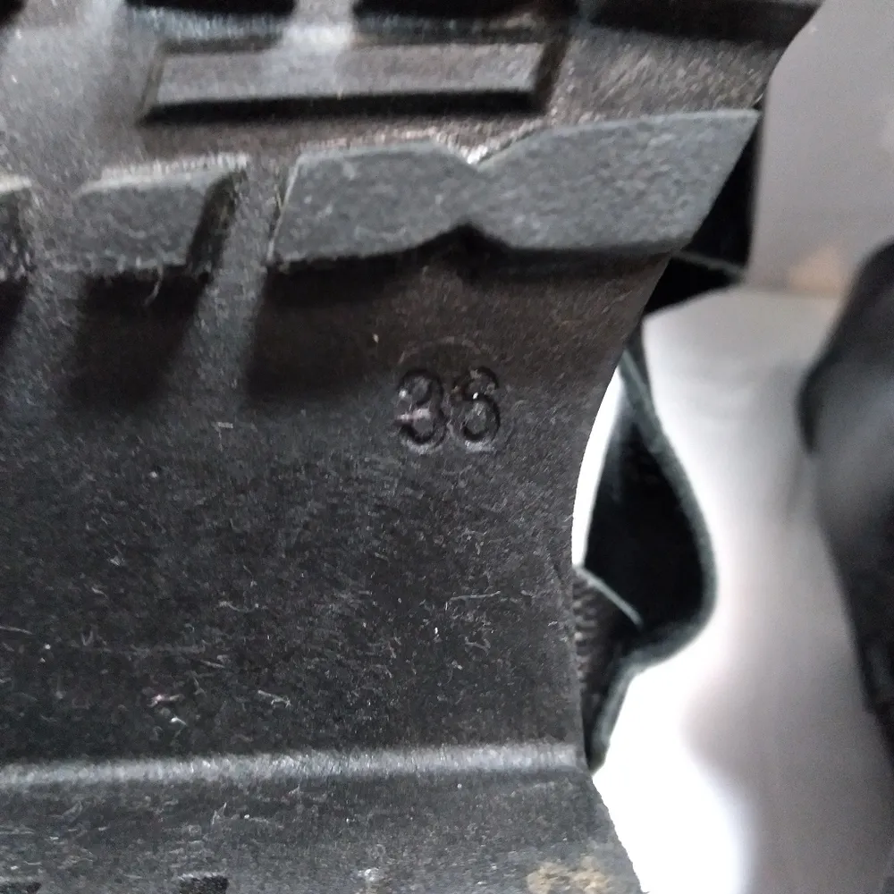 Asos design women's chunky sandals - Image 12