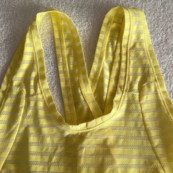 Zyia Active‎ Nimbus Split Back Knot Crop Top - Image 8