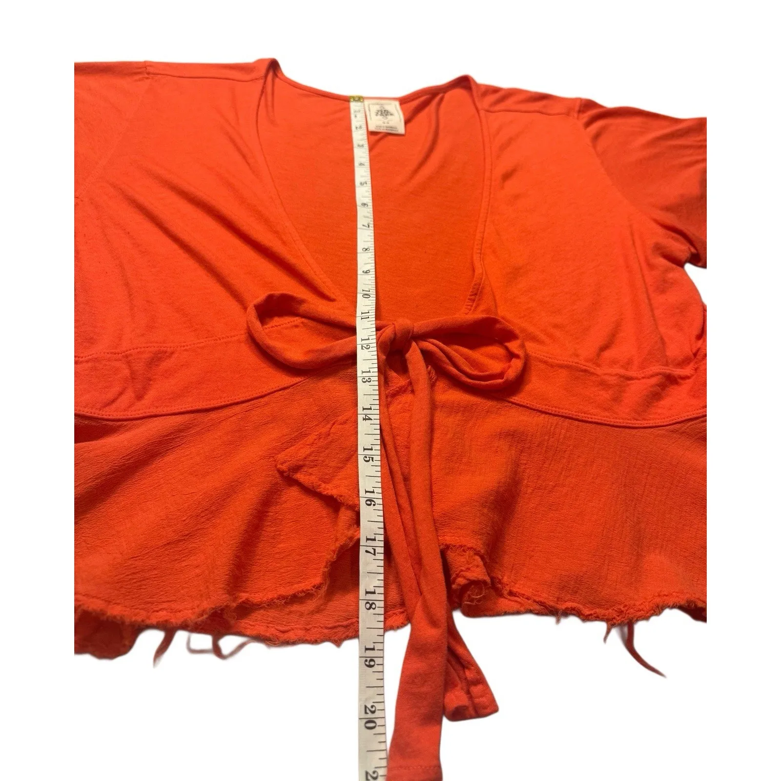 We The Free‎ Cropped Cardigan, Modal, Front Tie, Short Sleeve, Coral, Raw Hem M - Image 2