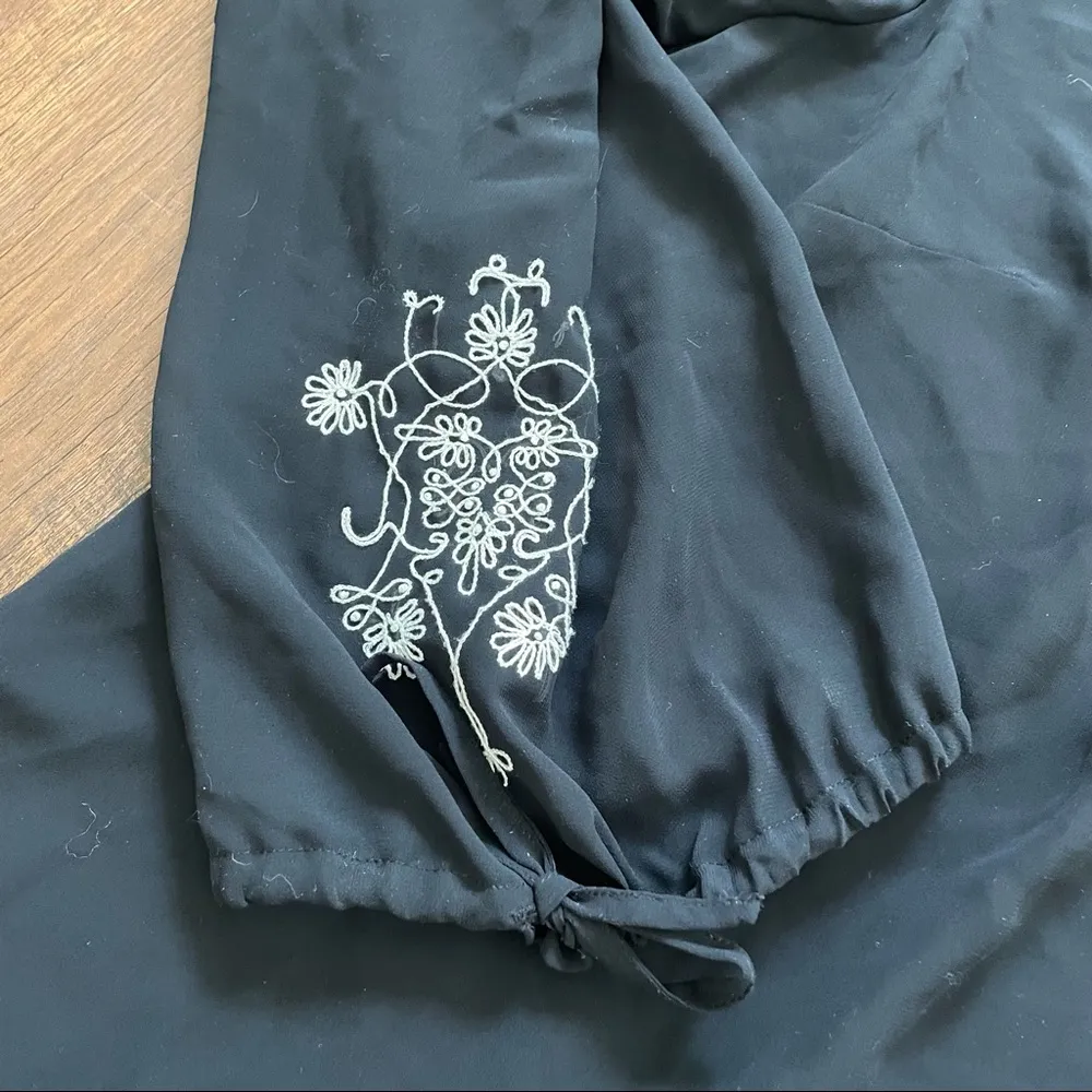 LANE BRYANT Black top, kimono-style, size 26/28 - Image 9