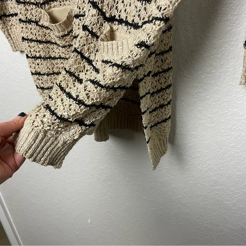 Jessica Simpson Cozy Beige and Black Tunic Length Striped Cardigan Size L - Image 5